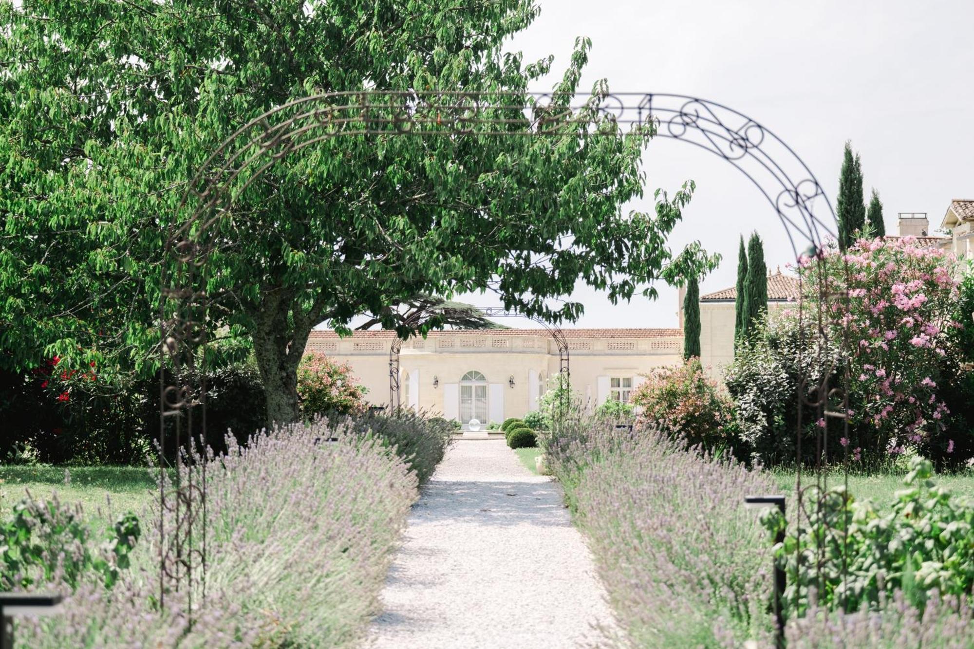 Chateau Gassies Latresne Экстерьер фото